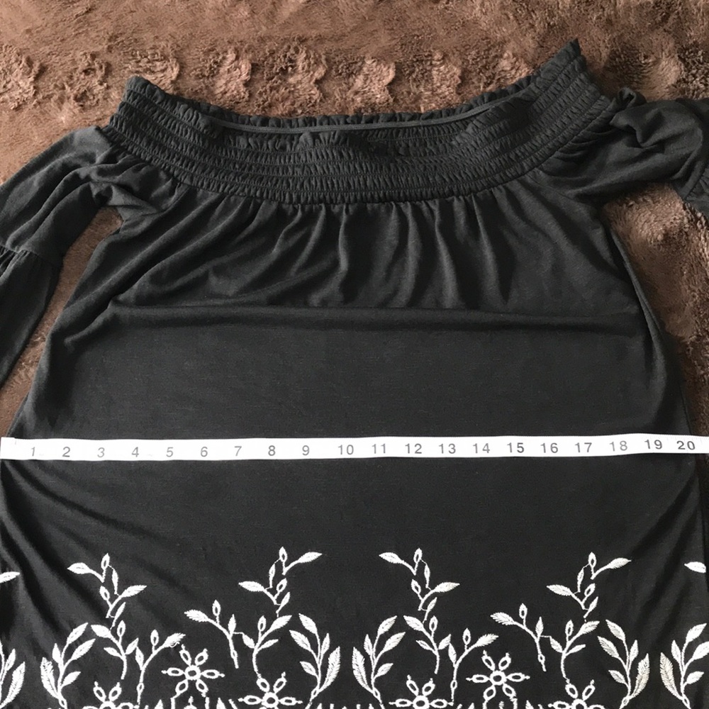 White House Black Market-XS    NWOT - Picture 3 of 8